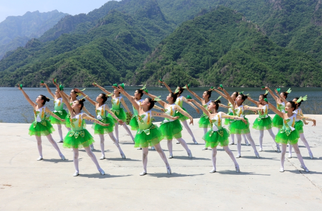 同心向黨1_proc.jpg 同心向黨1_proc.jpg