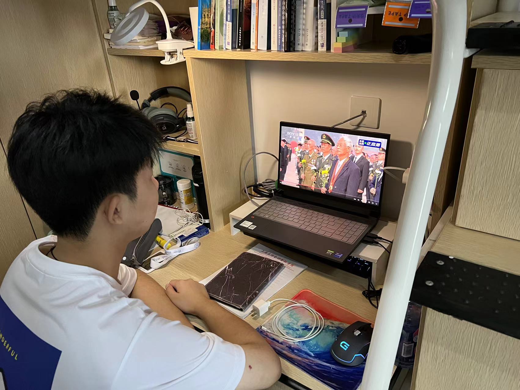 立信.jpg 立信.jpg