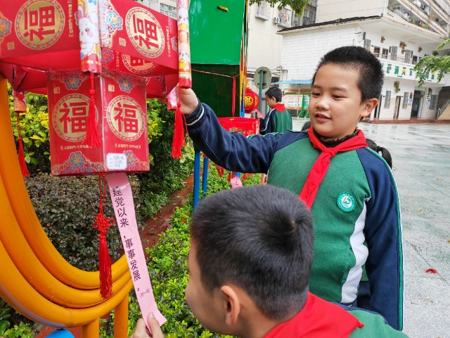 玉林市東環(huán)小學2.jpg 玉林市東環(huán)小學2.jpg