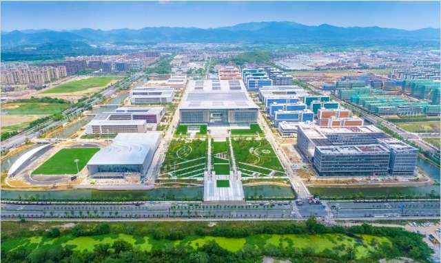 北航中法航空校園鳥瞰圖。邸白鷺攝.jpg
