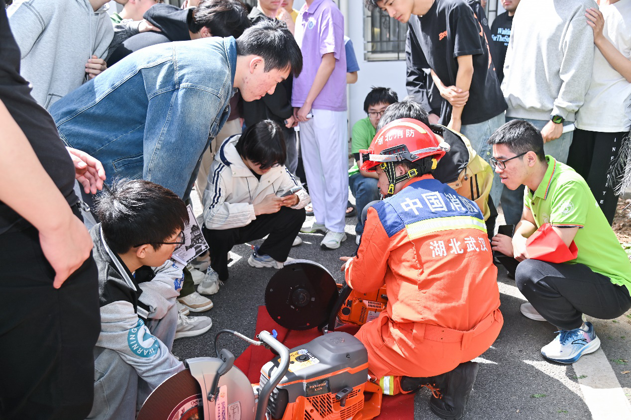 圖片2.png 圖片2.png